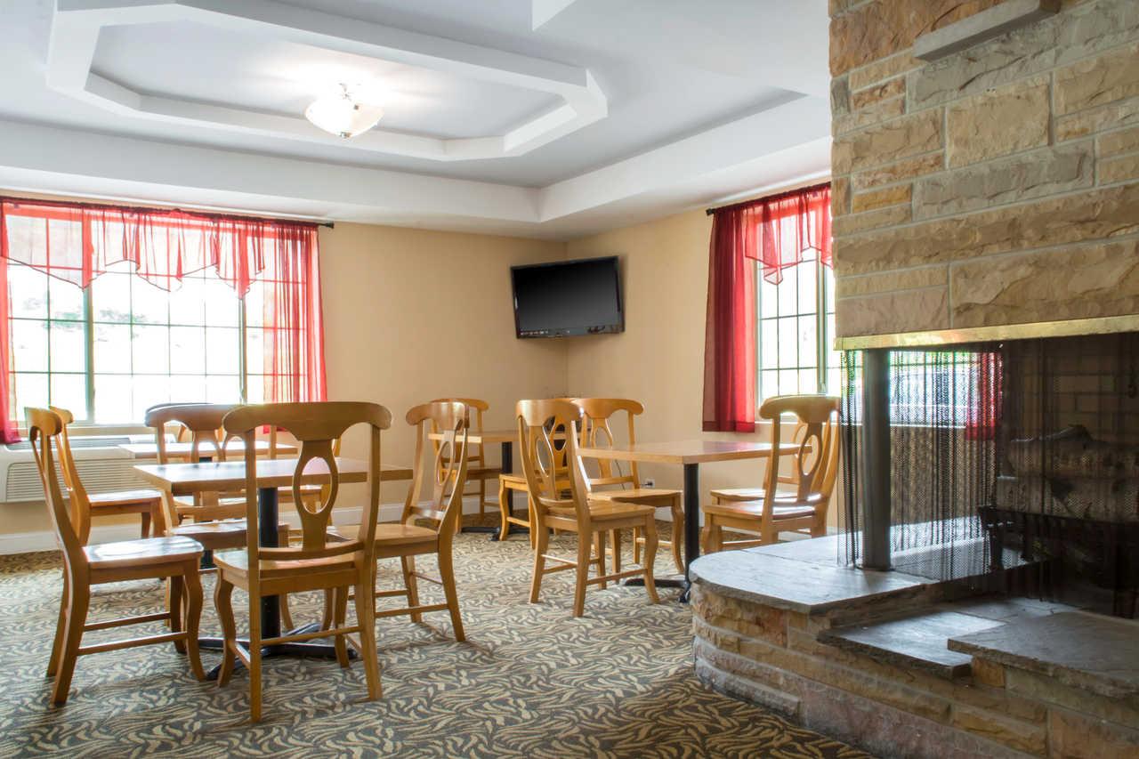 Econo Lodge Hotel Bradford Eksteriør bilde